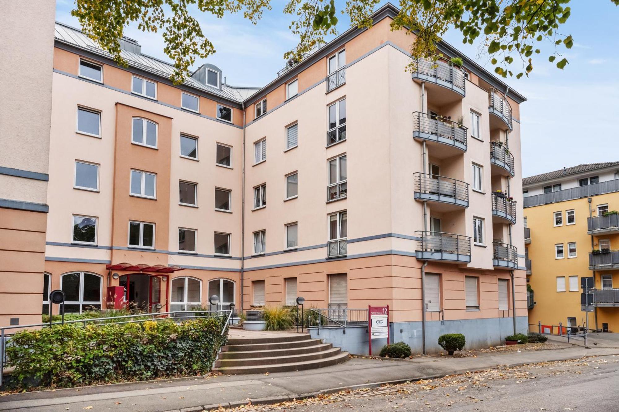 Edler Wohnraum Schwanenteich-Oase Mit Balkon, Kaffeevollautomat, Lift & Parkplatz Apartment Zwickau Ngoại thất bức ảnh