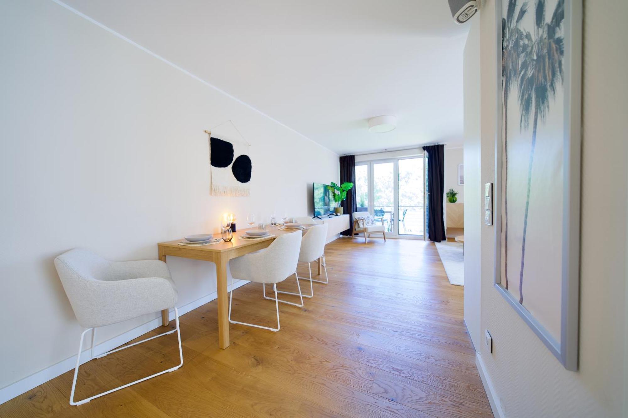 Edler Wohnraum Schwanenteich-Oase Mit Balkon, Kaffeevollautomat, Lift & Parkplatz Apartment Zwickau Ngoại thất bức ảnh