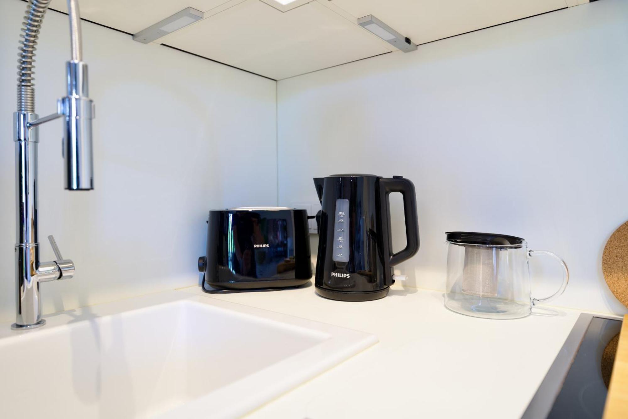 Edler Wohnraum Schwanenteich-Oase Mit Balkon, Kaffeevollautomat, Lift & Parkplatz Apartment Zwickau Ngoại thất bức ảnh
