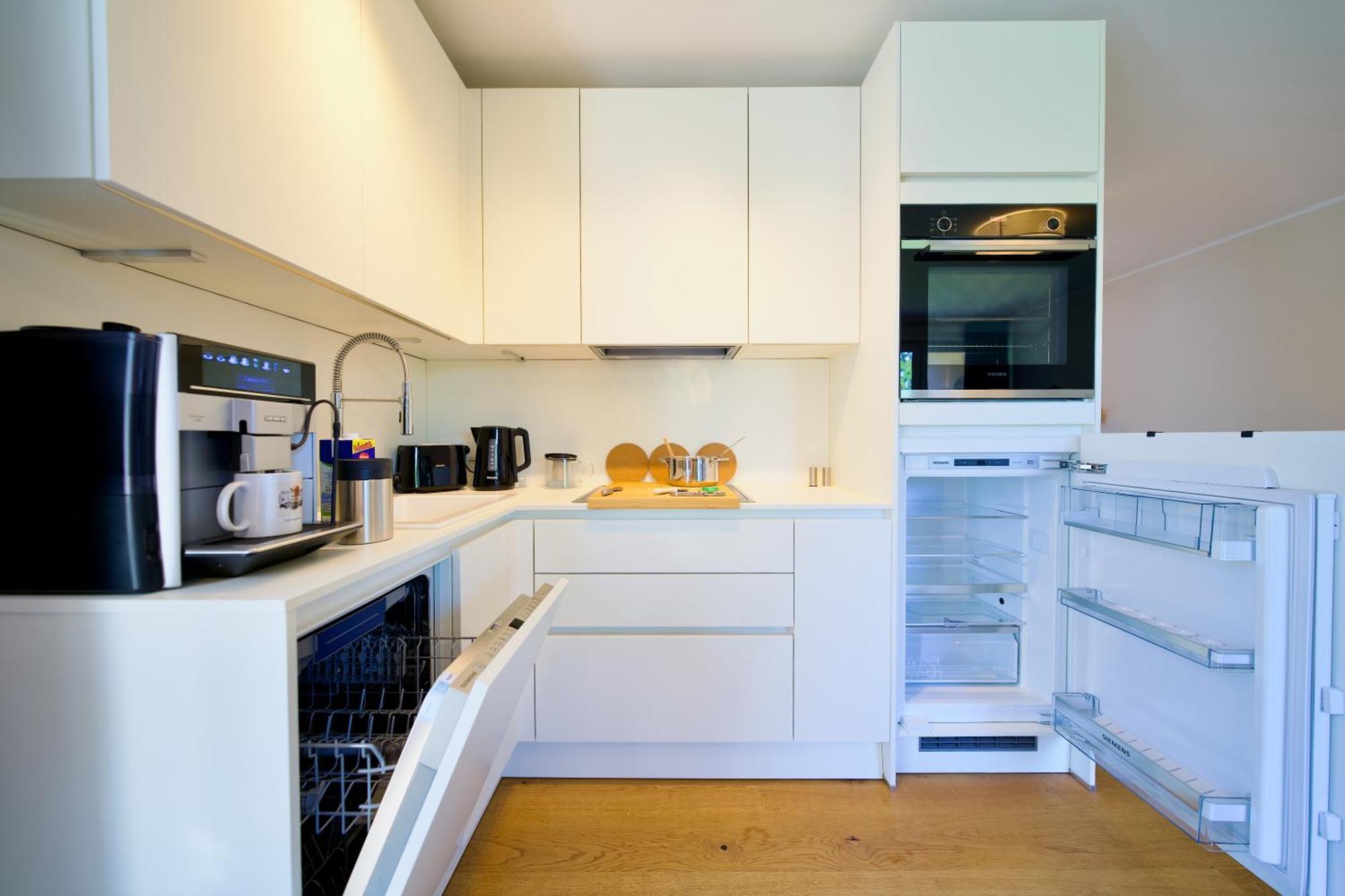 Edler Wohnraum Schwanenteich-Oase Mit Balkon, Kaffeevollautomat, Lift & Parkplatz Apartment Zwickau Ngoại thất bức ảnh