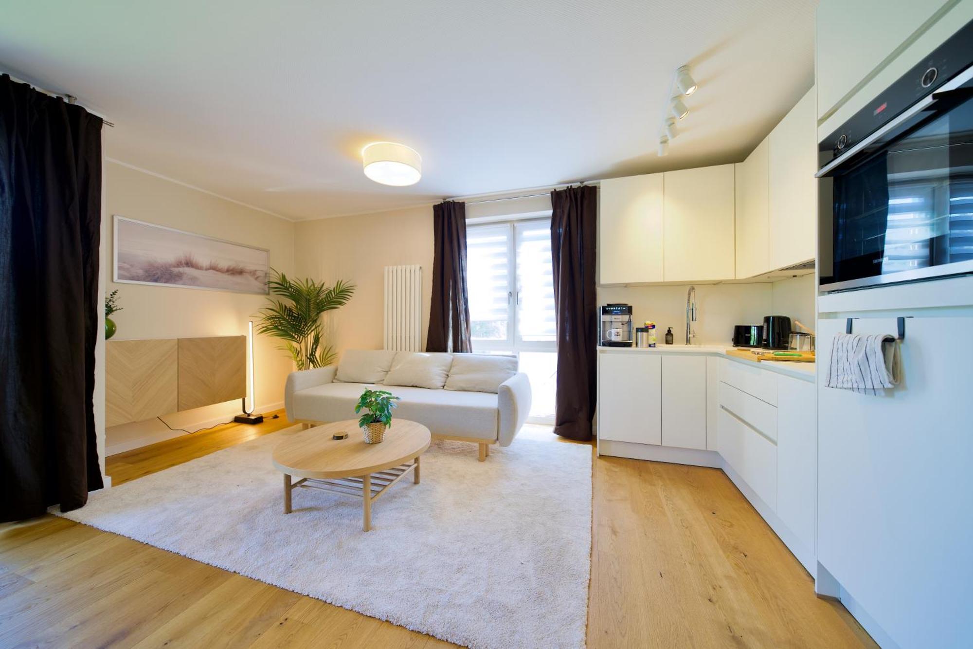 Edler Wohnraum Schwanenteich-Oase Mit Balkon, Kaffeevollautomat, Lift & Parkplatz Apartment Zwickau Ngoại thất bức ảnh